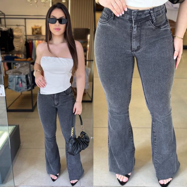 calÇa canelada flare (preta)