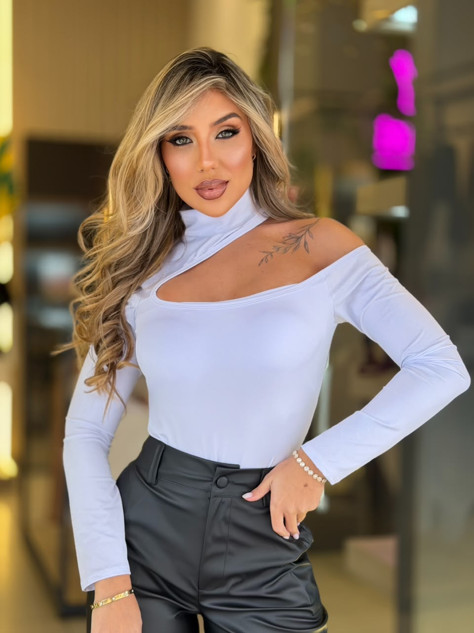 body chocker (branco)