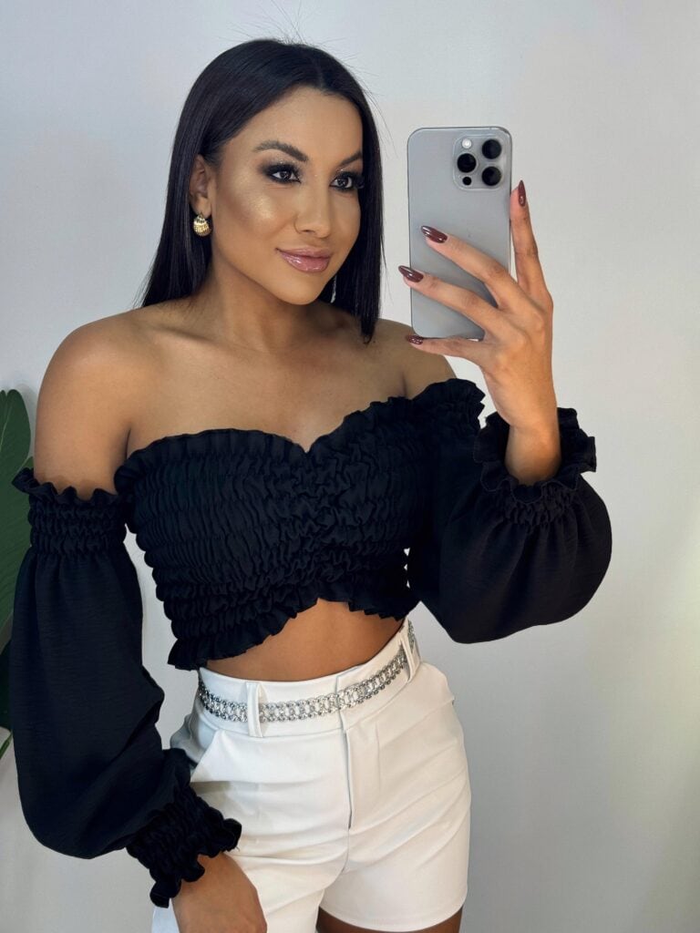 cropped Ísis (preto)