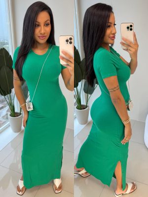 vestido canelado (preto)