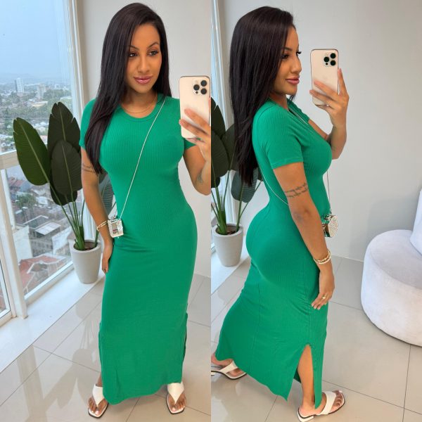 vestido canelado (preto)