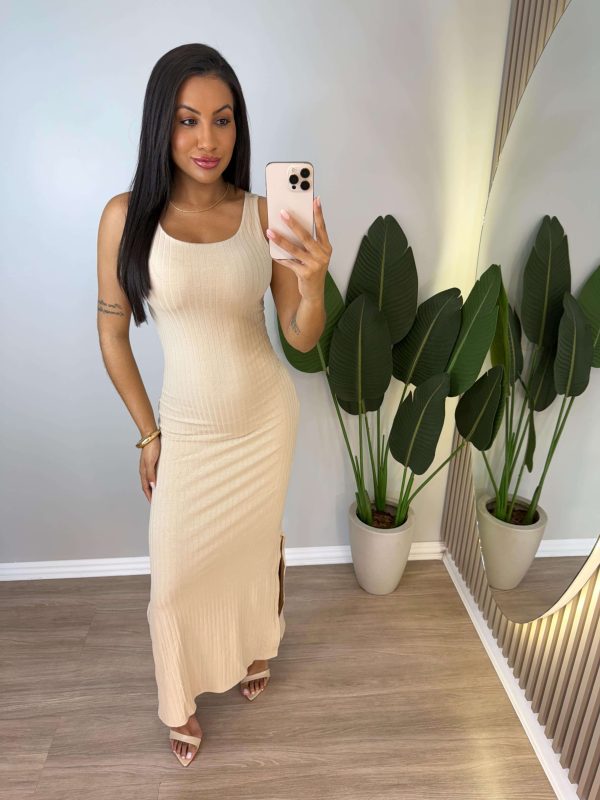 vestido canelado premium (nude)