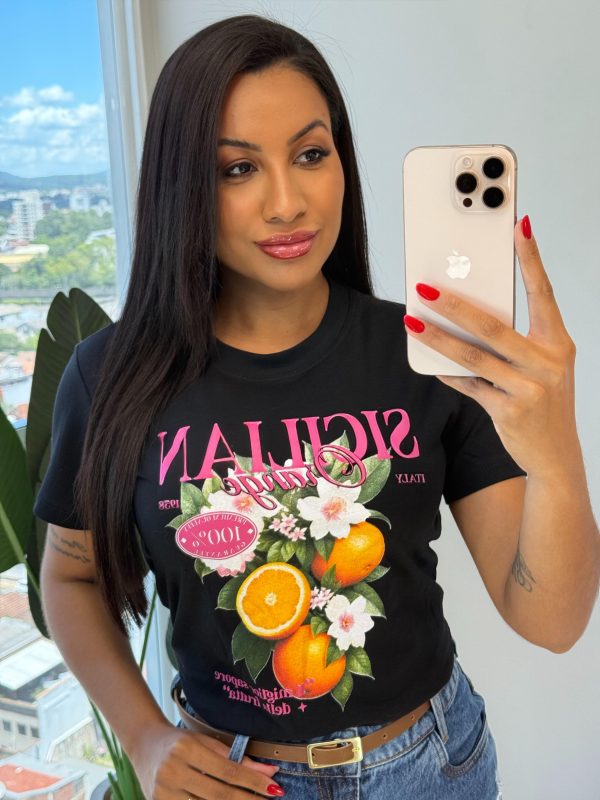 t shirt (off whitte)