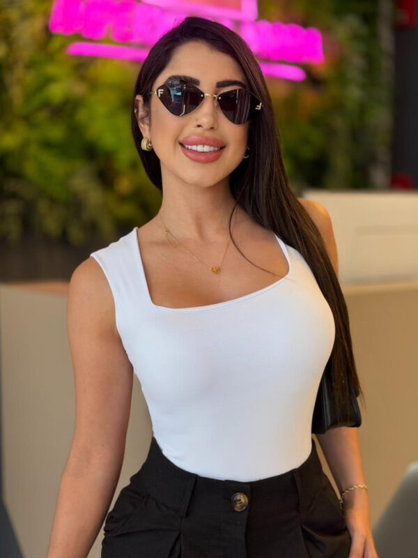 body quadrado (branco) body quadrado (branco)