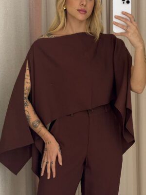 blusa capa bata (marrom cafÉ)