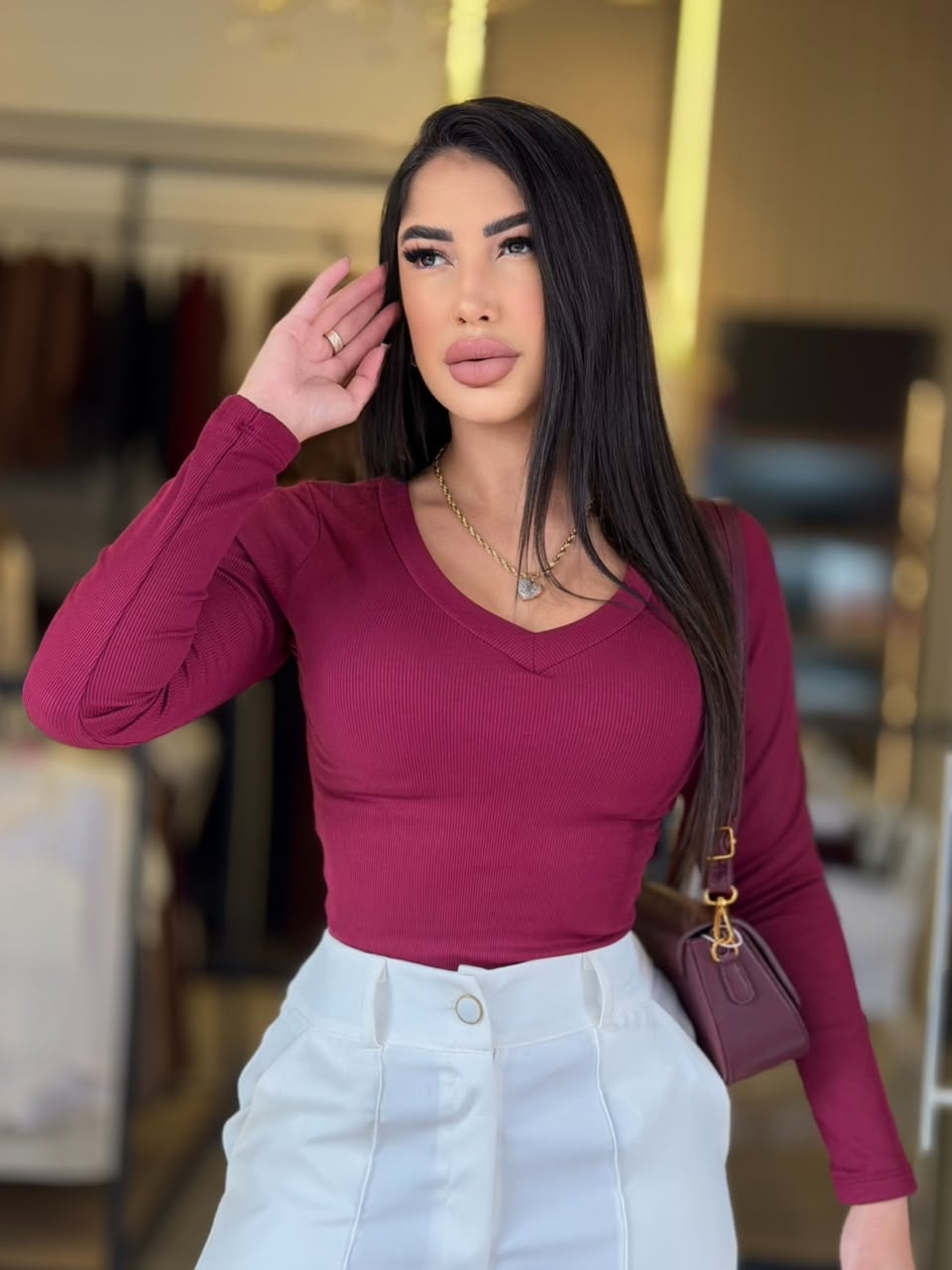 blusa tÉrmica gola v (marsala)