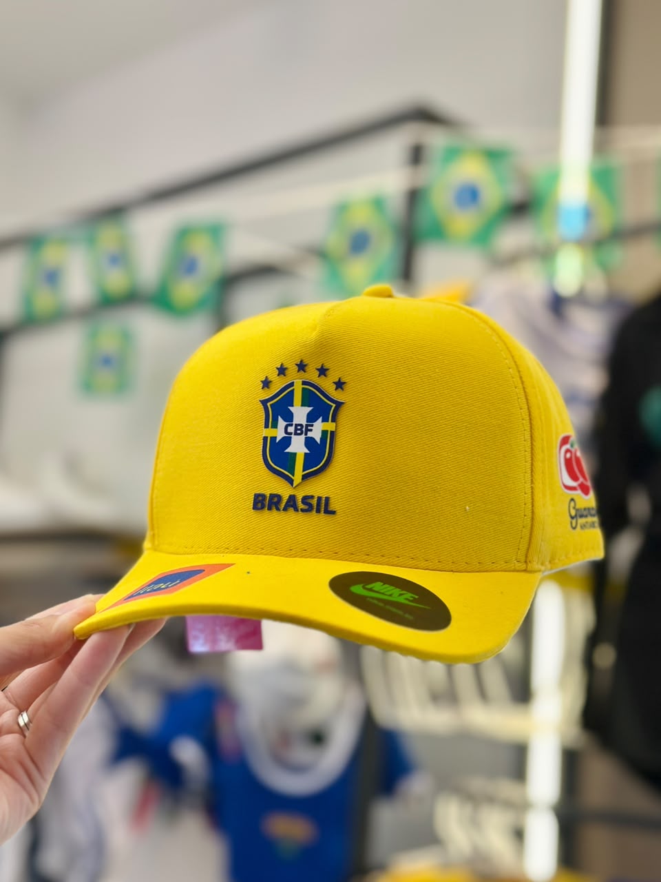 bonÉ copa (amarelo)