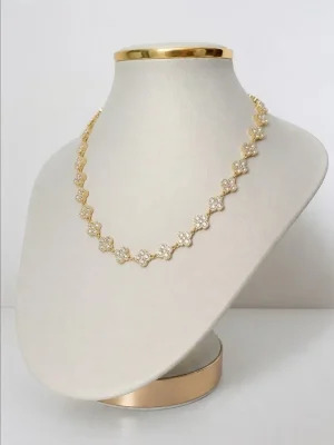 colar (dourado)