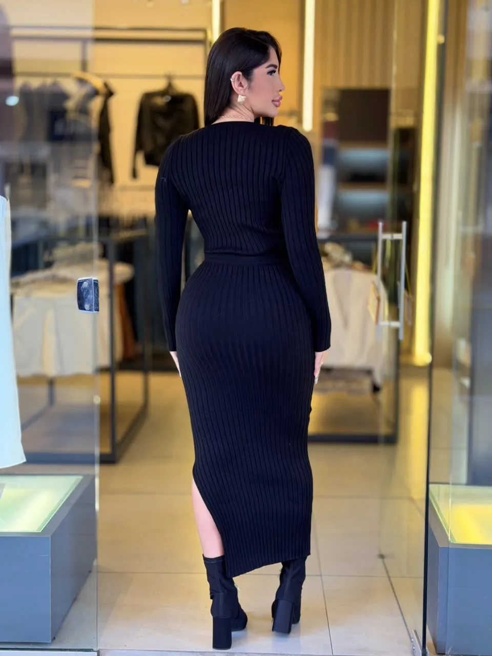 conjunto modal saia (preto) conjunto modal saia (preto)